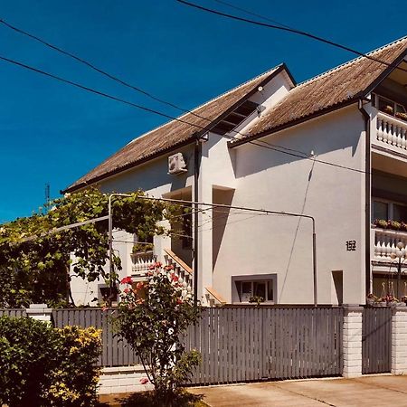 Natalia Vendeghaz Otel Csetfalvat Dış mekan fotoğraf